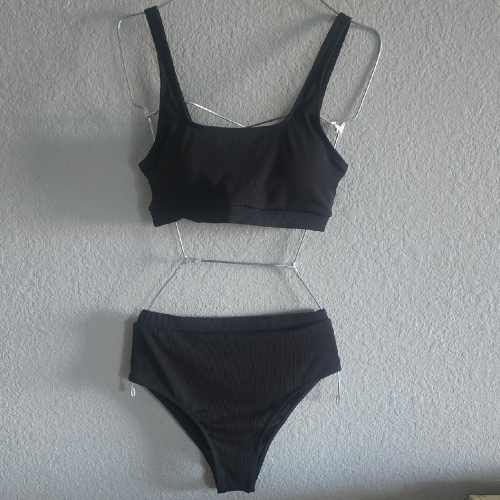 Sleek Black Ribbed Bikini Set